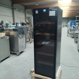  Free-standing multi-purpose wine cellar 